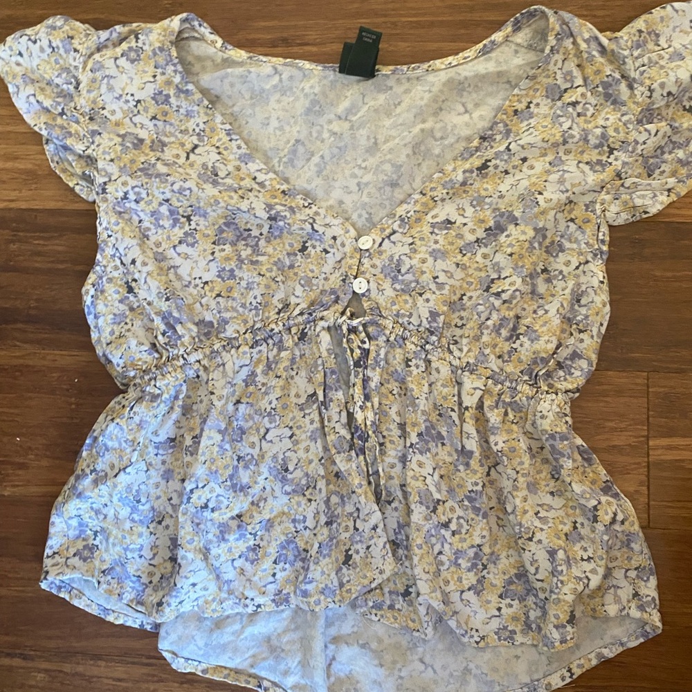 Wild Fable Flowy Flower Crop Top